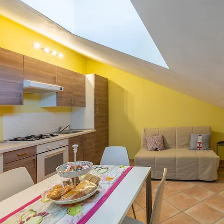 Intero 'lentini Room' * لينتيني