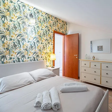 Intero 'lentini Room' * لينتيني