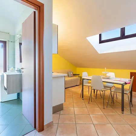 Intero 'lentini Room' لينتيني