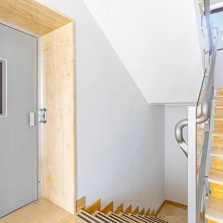 Intero 'lentini Room' شقة لينتيني